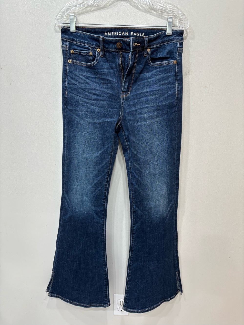 American Eagle Super High Rise Flare Super Stretch Women’s Jeans Size 8 Regular